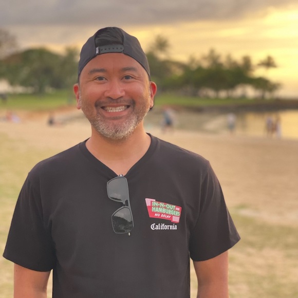 Meet your Posher, Anthony - Picture 1 of 3